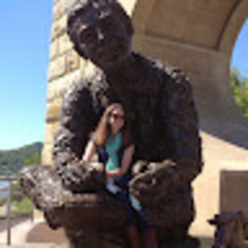 Meet your Posher, Rebecca